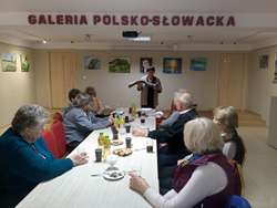 Seniorzy listopad Antybiotykooporność max1
